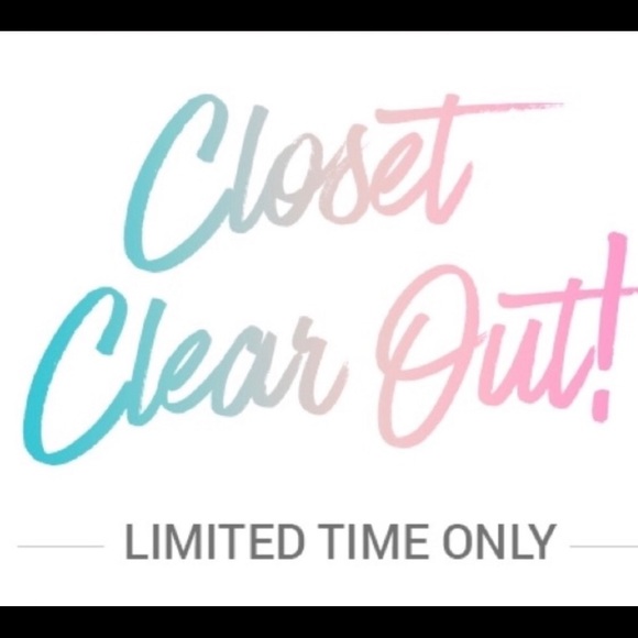 MAKE ME AN OFFER - Use the OFFER button😊 - Picture 3 of 4